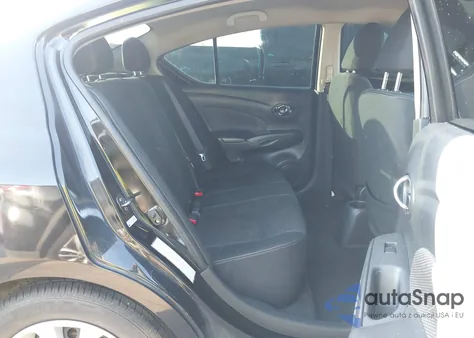 2017 Nissan Versa 1.6 Sv z USA, uszkodzony, nr VIN 3N1CN7APXHL857494